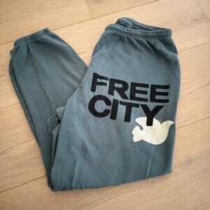 FREE CITY SWEATPANTS-- GENTLY WORN -SIZE M- SURPLUS GREEN